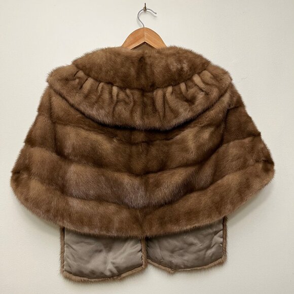 Vintage Real Fur Stole with Pockets - Picture 4 of 8